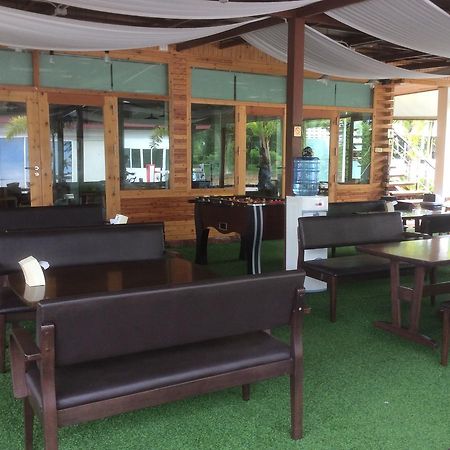 Hotel Check In And Chill Out Ban Laem Sok Esterno foto