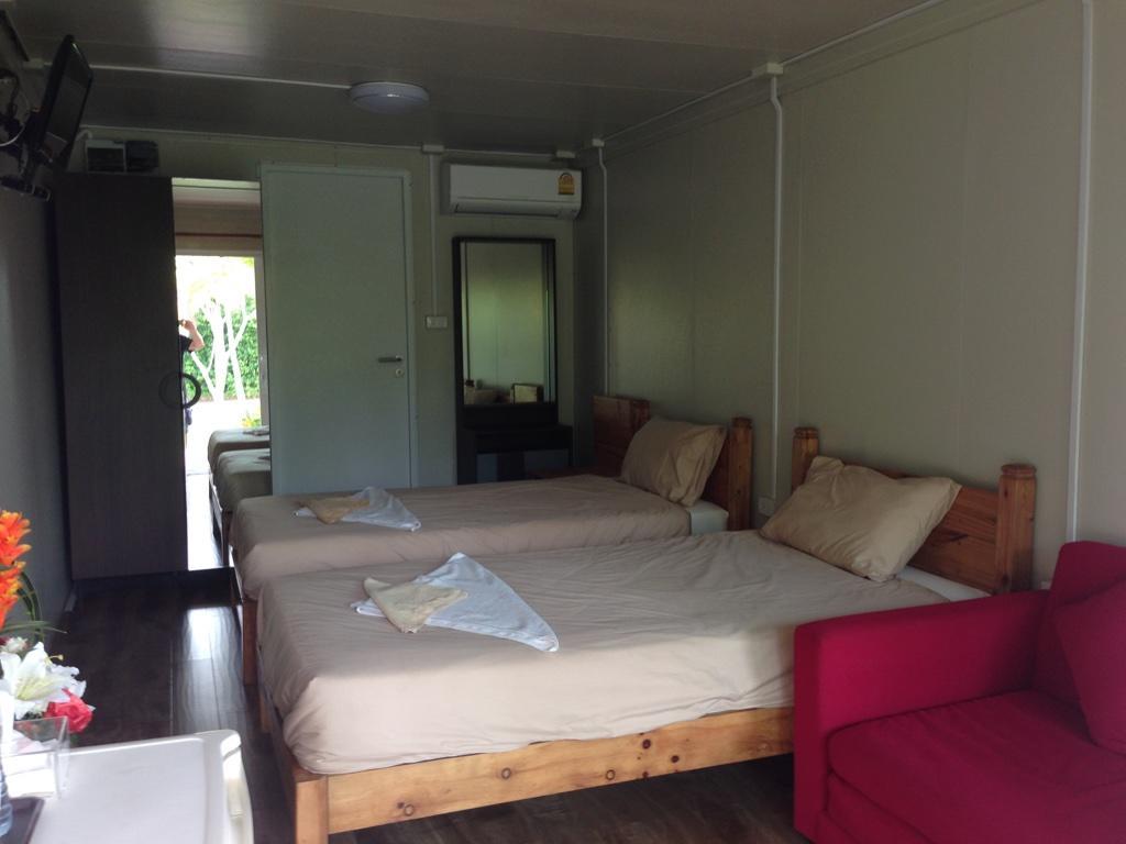 Hotel Check In And Chill Out Ban Laem Sok Esterno foto