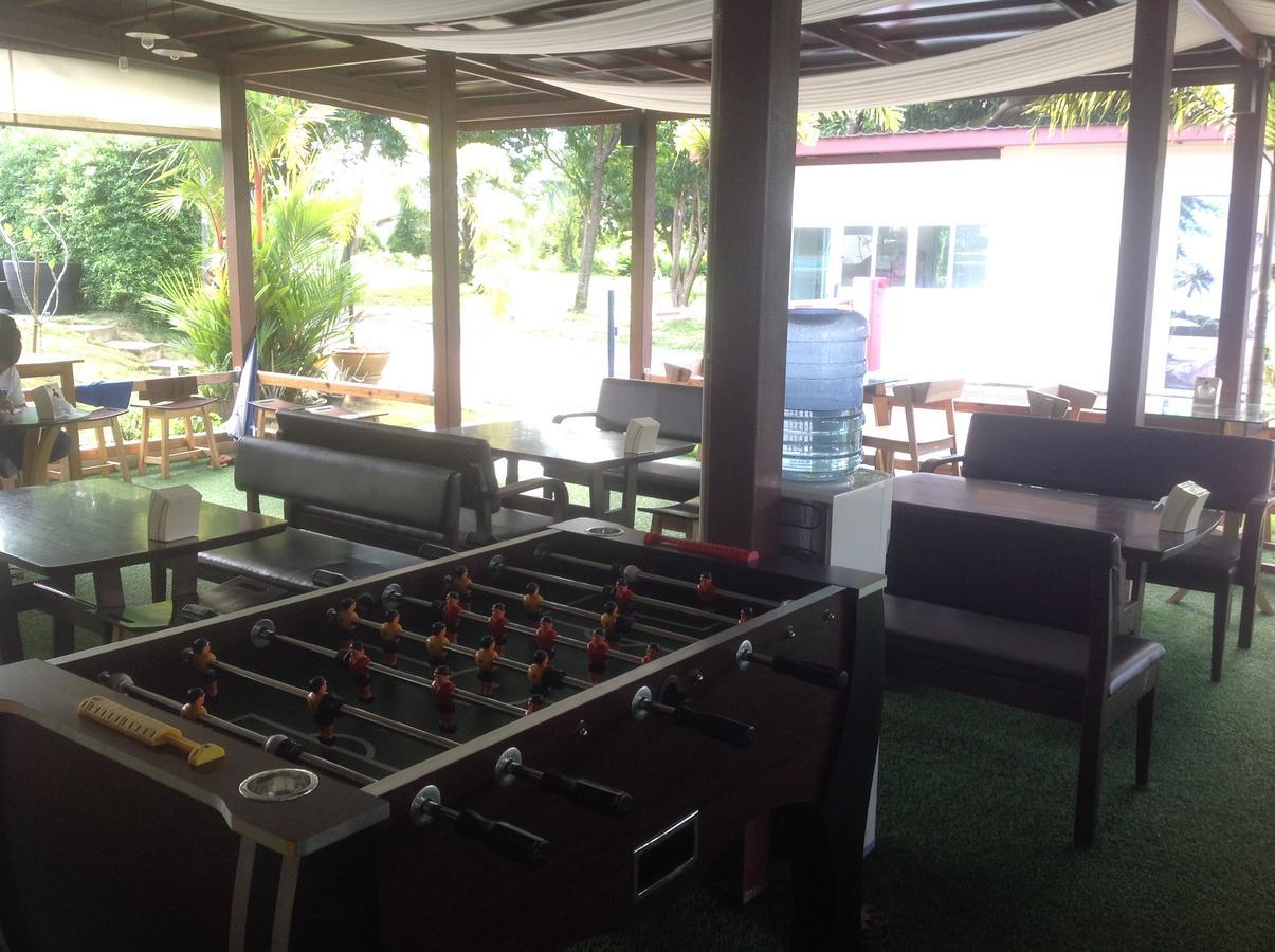 Hotel Check In And Chill Out Ban Laem Sok Esterno foto